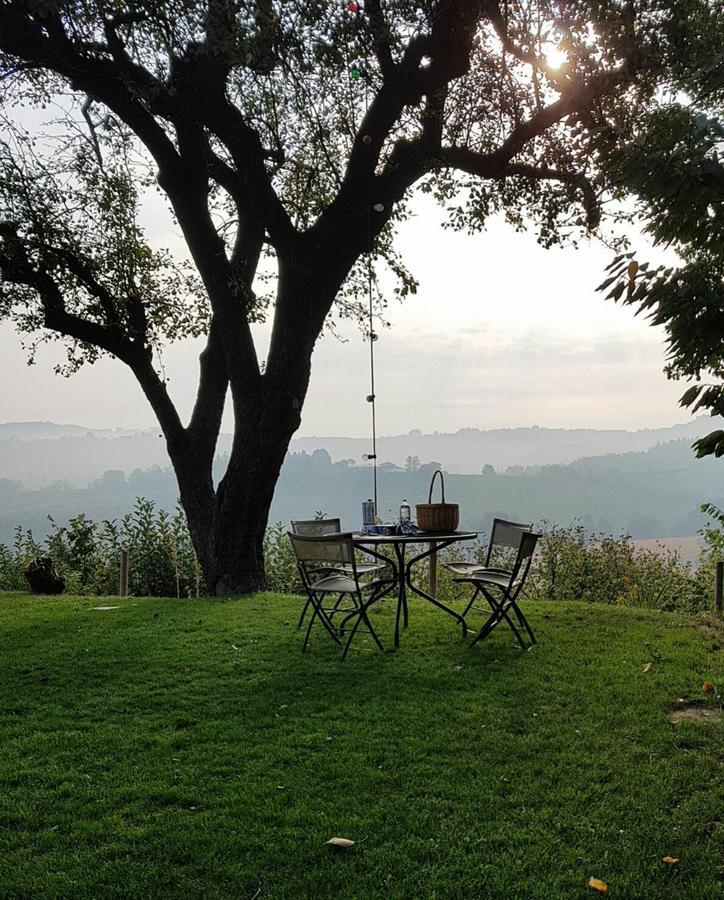 Agriturismo Bottega Di Rosanna Castagnole delle Lanze المظهر الخارجي الصورة